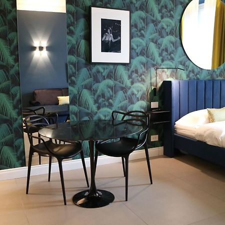 Seven Suites Apartments - Via Matteotti 178 San Remo Kültér fotó