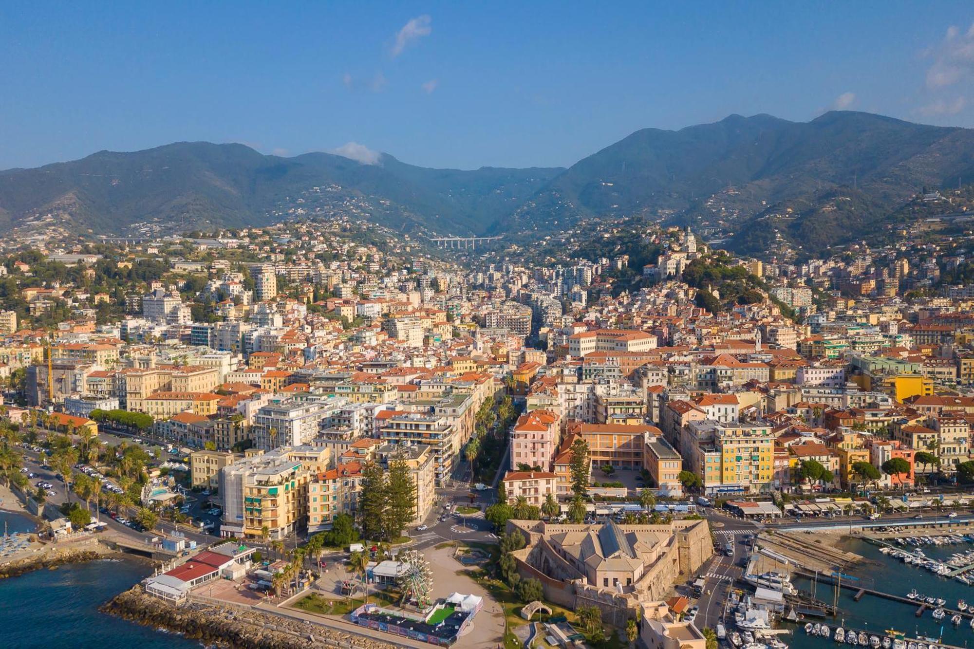 Seven Suites Apartments - Via Matteotti 178 San Remo Kültér fotó
